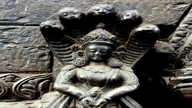 Garuda Statue -  himaland.com